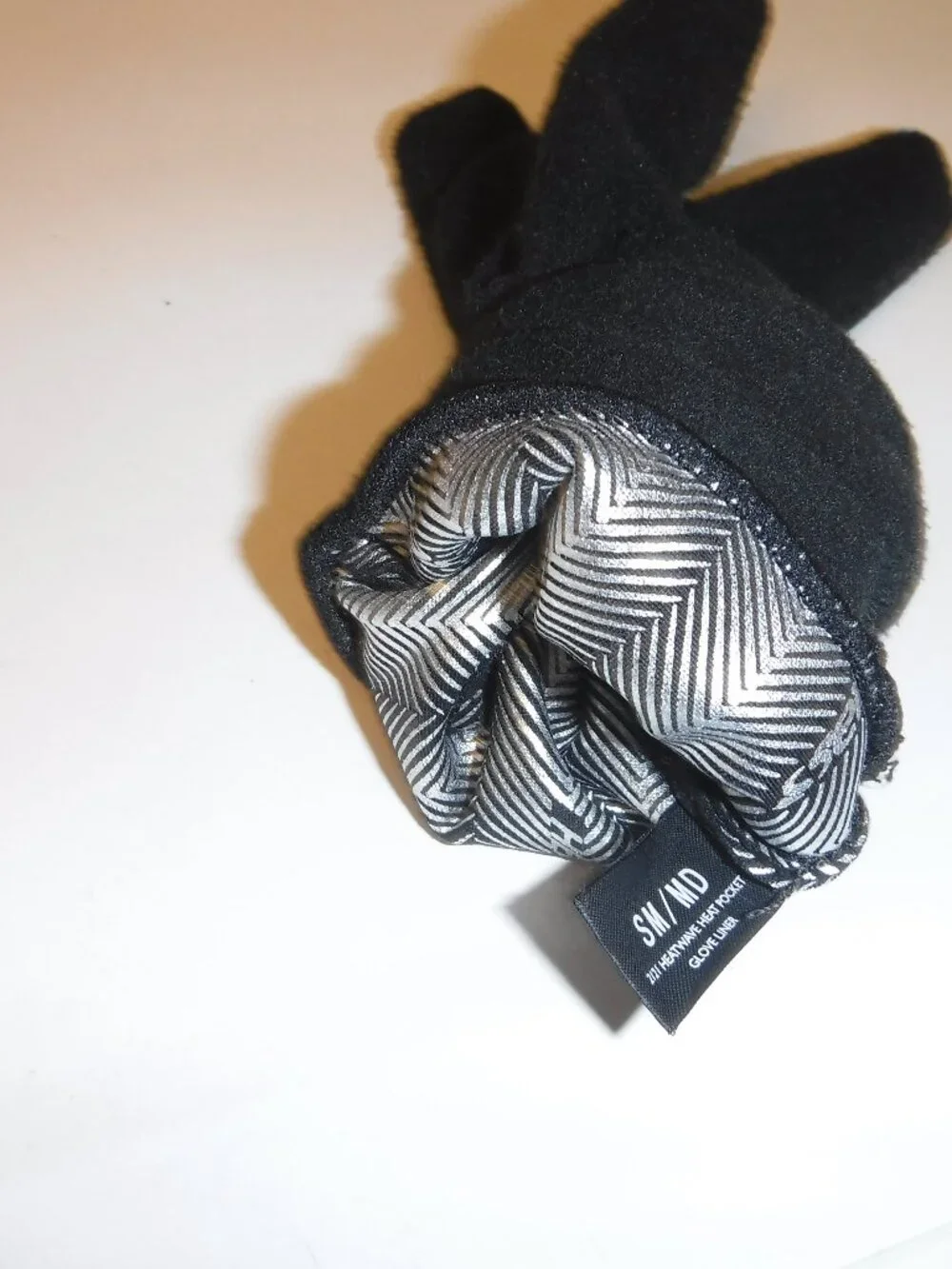 Seirus UNISEX Glove Liner with pocket, S/M, NEW!!
